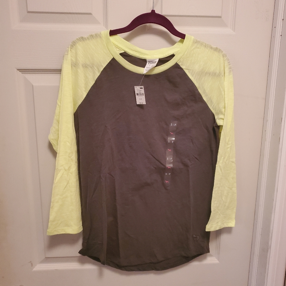 New PINK size S 3/4 sleeve shirt